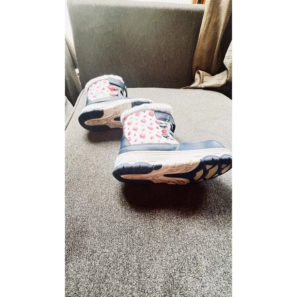 Bluey Snow‎ Boots Toddler Size 8 Blue Red Balloon Faux Fur Lined Winter Shoes